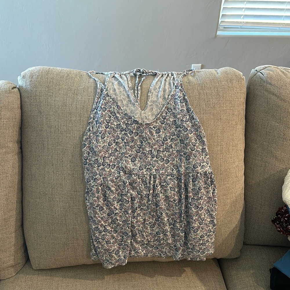 floral tank top